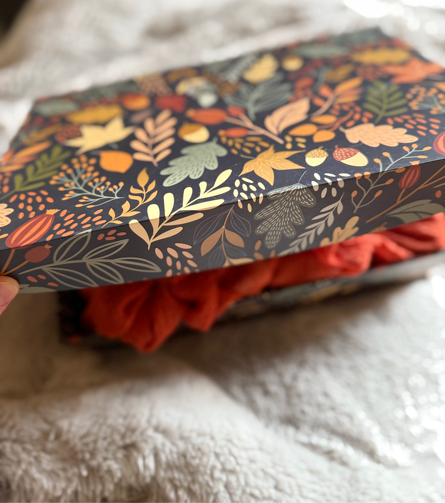 Fall Ritual Mini Box | Cozy Autumn Gift Set with Chai Lotion, Green Candle, Tea & Honey