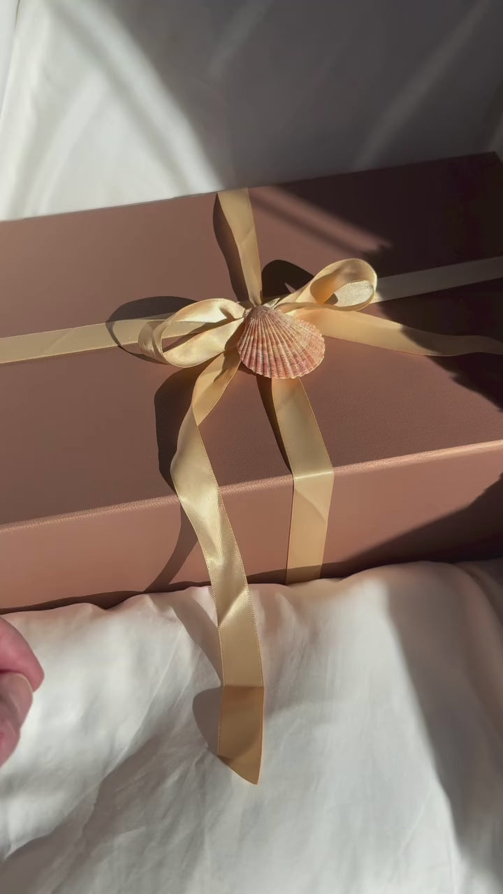 Aphrodite’s Lair Fairytale Self Care Gift Box 